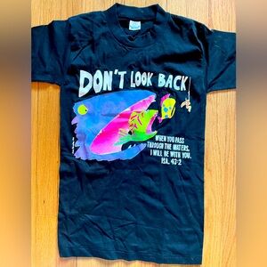 Vintage 90s Belton Tshirt Single-stitch black small Isiah 43:2 Don’t look back